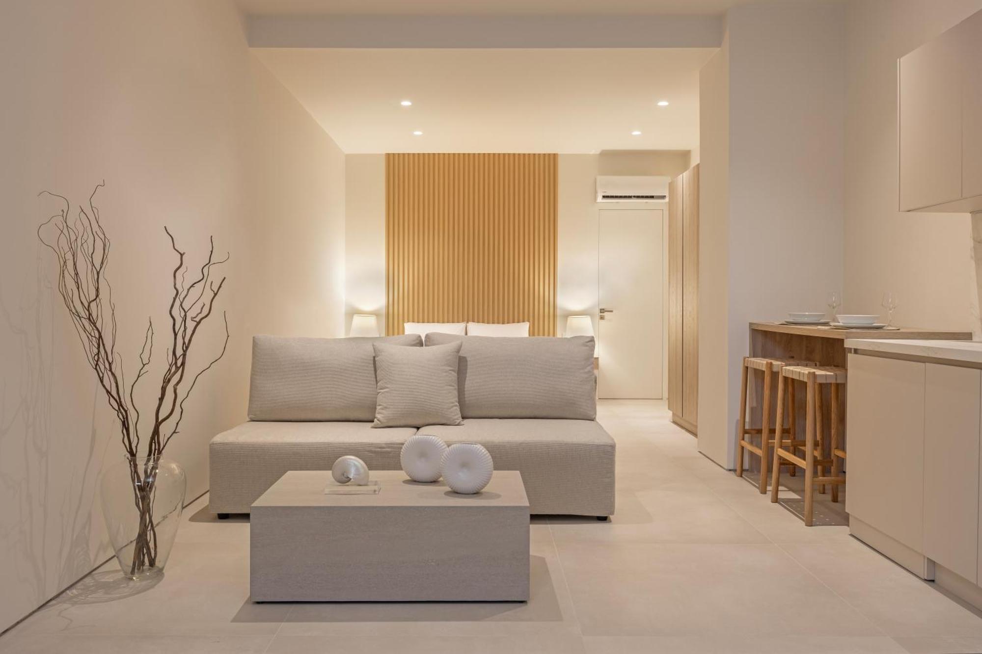 Earthy Haven-minimalist Luxury & Hot Tub Rhodes City
